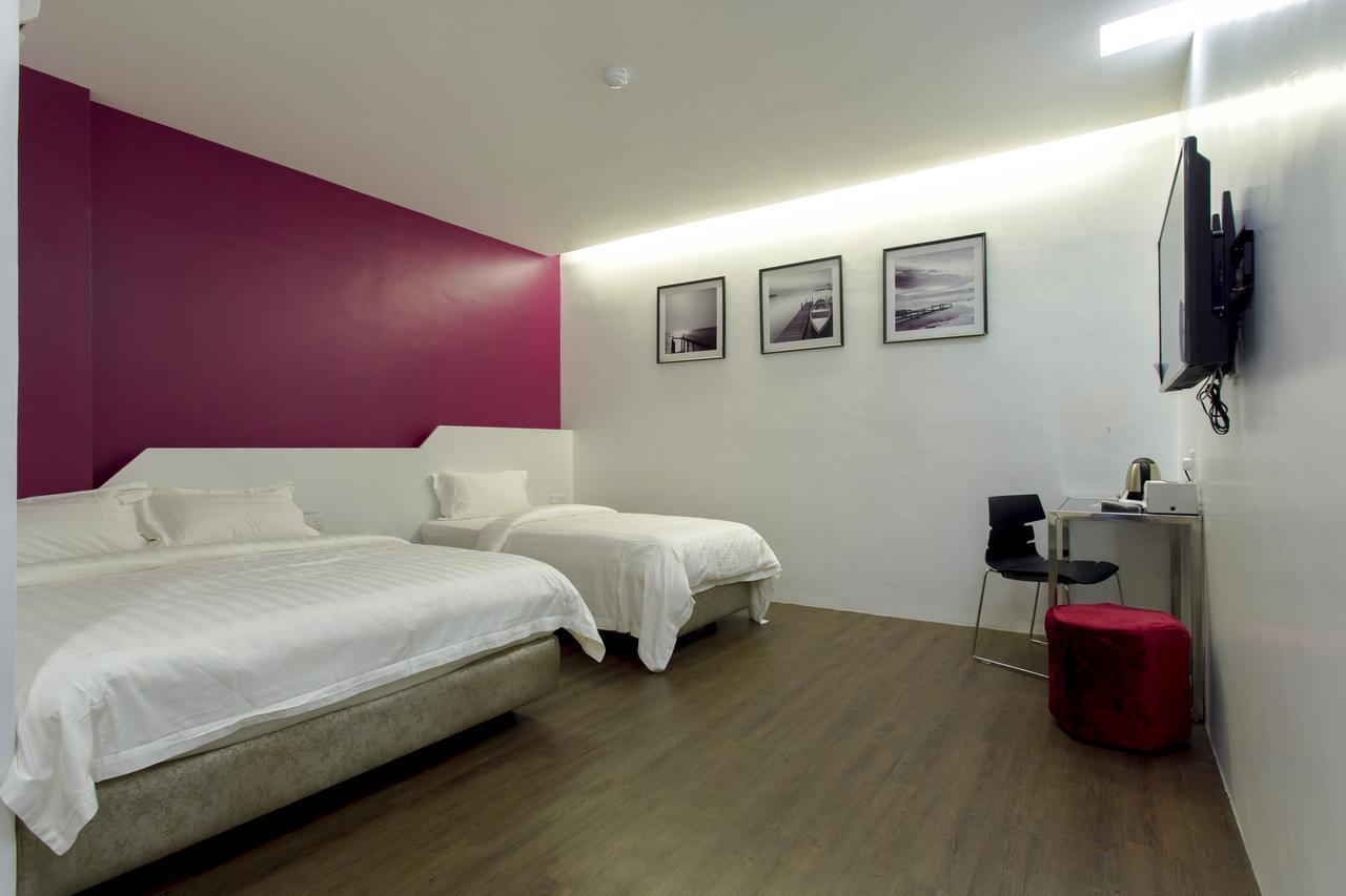 Aloha Hotel Sdn Bhd Pontian Kecil Εξωτερικό φωτογραφία