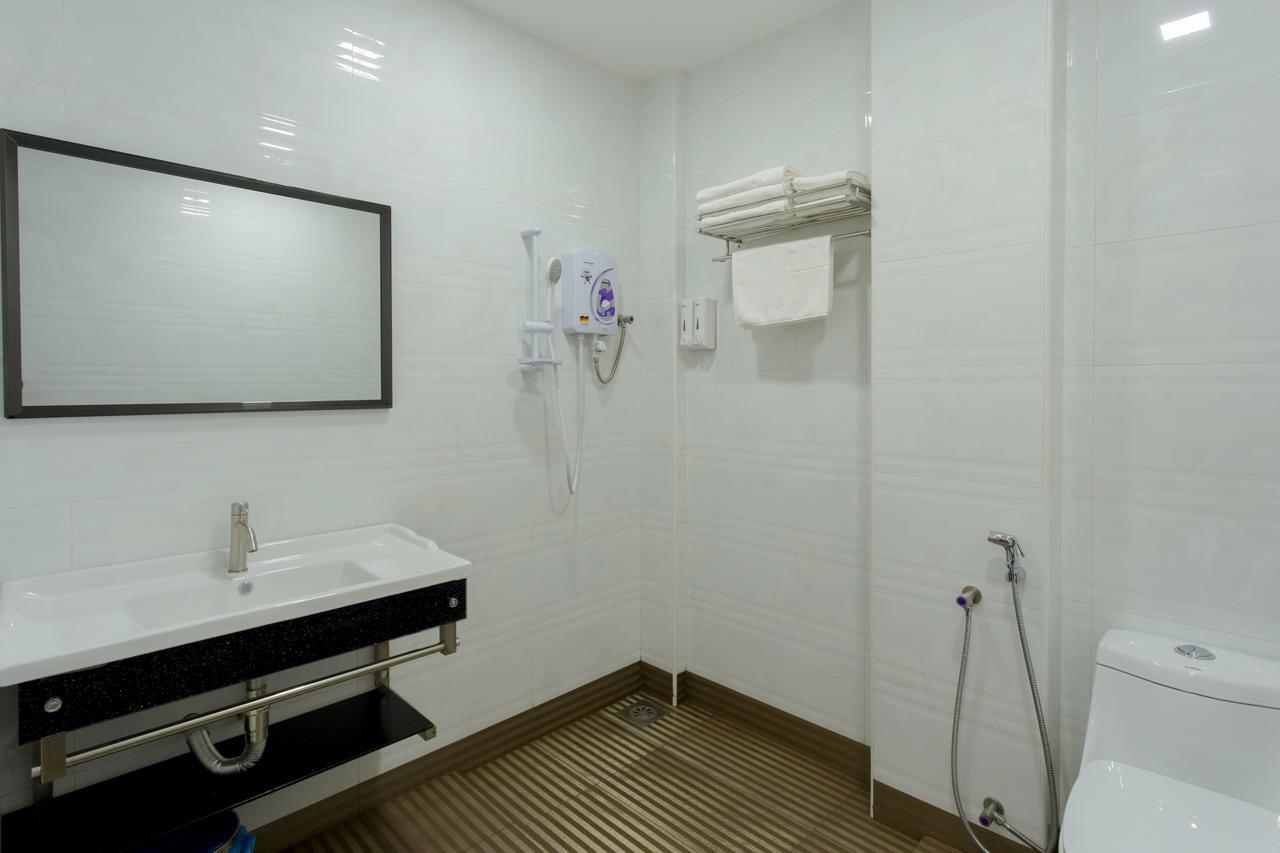 Aloha Hotel Sdn Bhd Pontian Kecil Εξωτερικό φωτογραφία