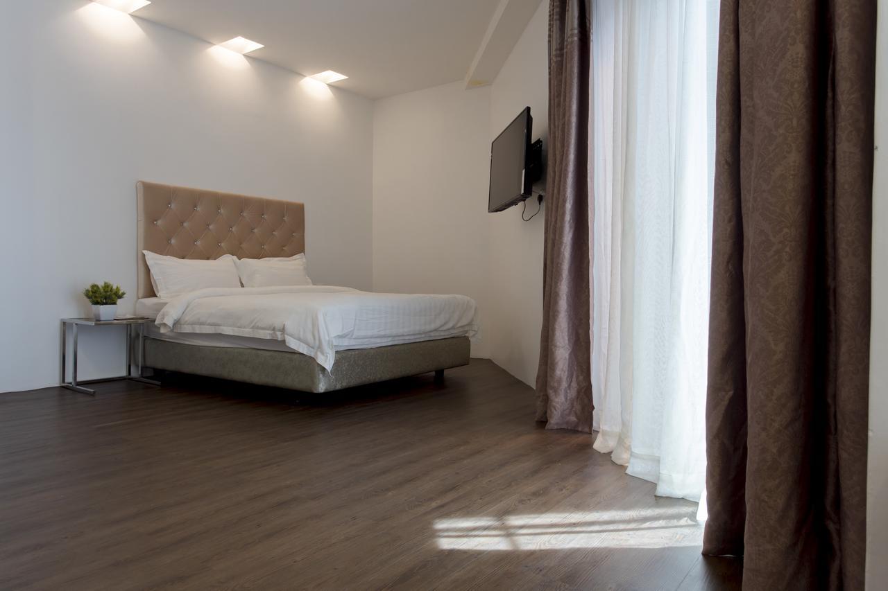Aloha Hotel Sdn Bhd Pontian Kecil Εξωτερικό φωτογραφία