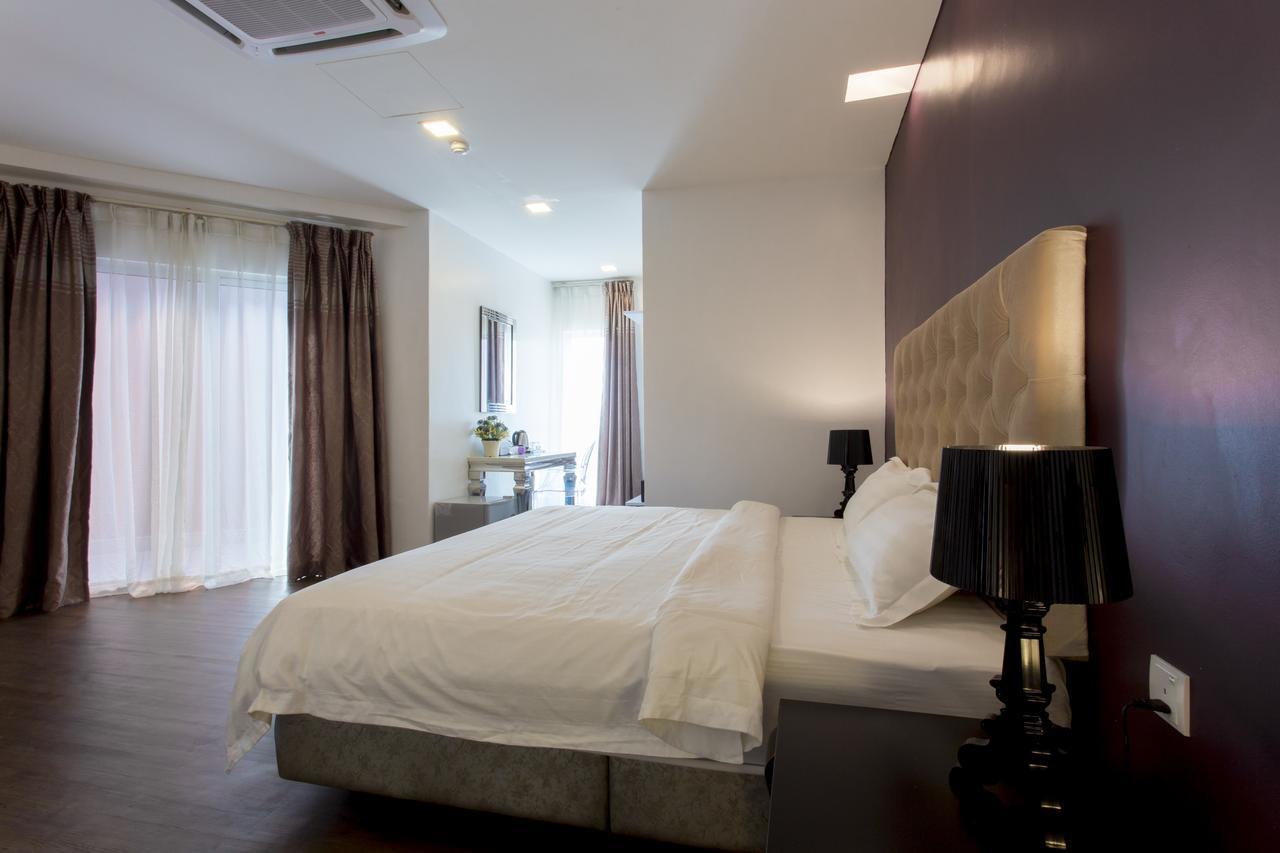 Aloha Hotel Sdn Bhd Pontian Kecil Εξωτερικό φωτογραφία