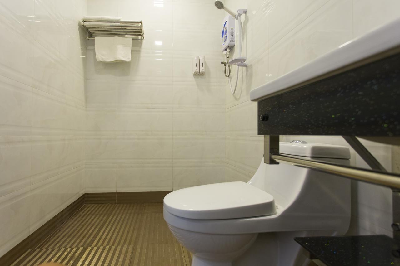 Aloha Hotel Sdn Bhd Pontian Kecil Εξωτερικό φωτογραφία